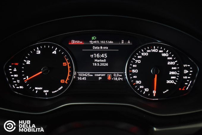 AUDI A4 Avant 40 TDI S tronic Business